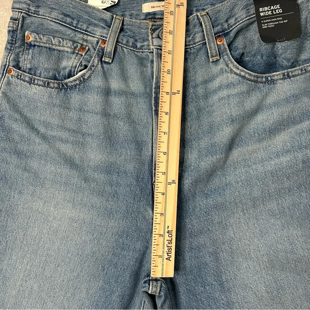 LEVI'S Women's Ribcage Wide Leg Jeans 30x34 Tint Story Medium Wash NWT